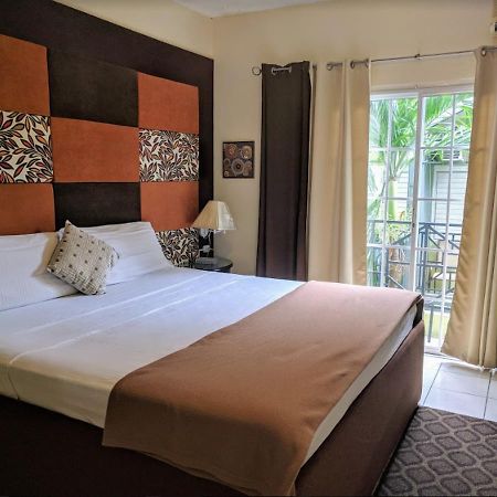 Christar Villas Hotel Κίνγκστον Εξωτερικό φωτογραφία