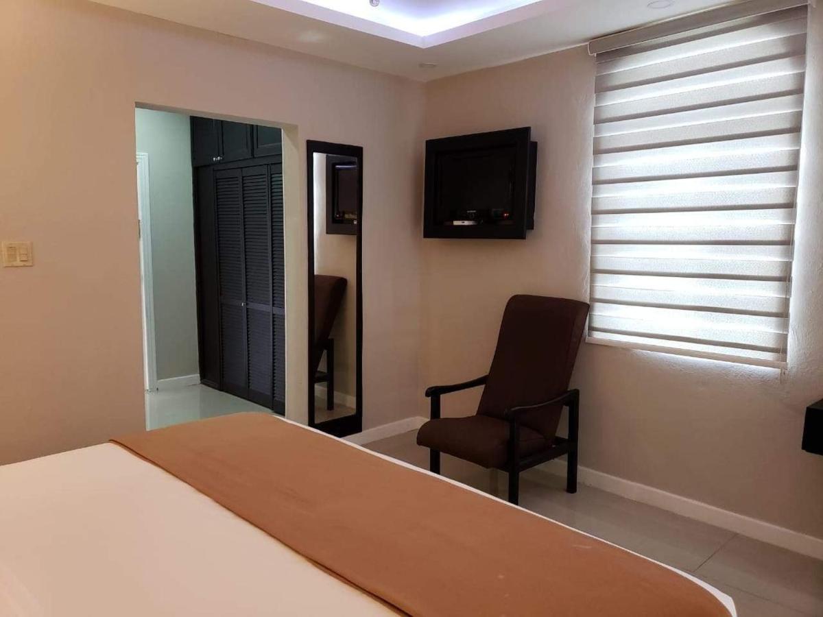 Christar Villas Hotel Κίνγκστον Εξωτερικό φωτογραφία